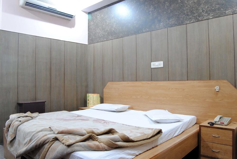 Hotel Express66 New Delhi Exterior photo
