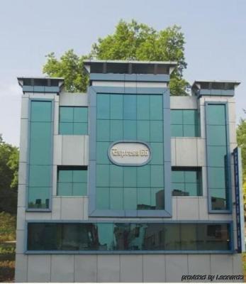 Hotel Express66 New Delhi Exterior photo
